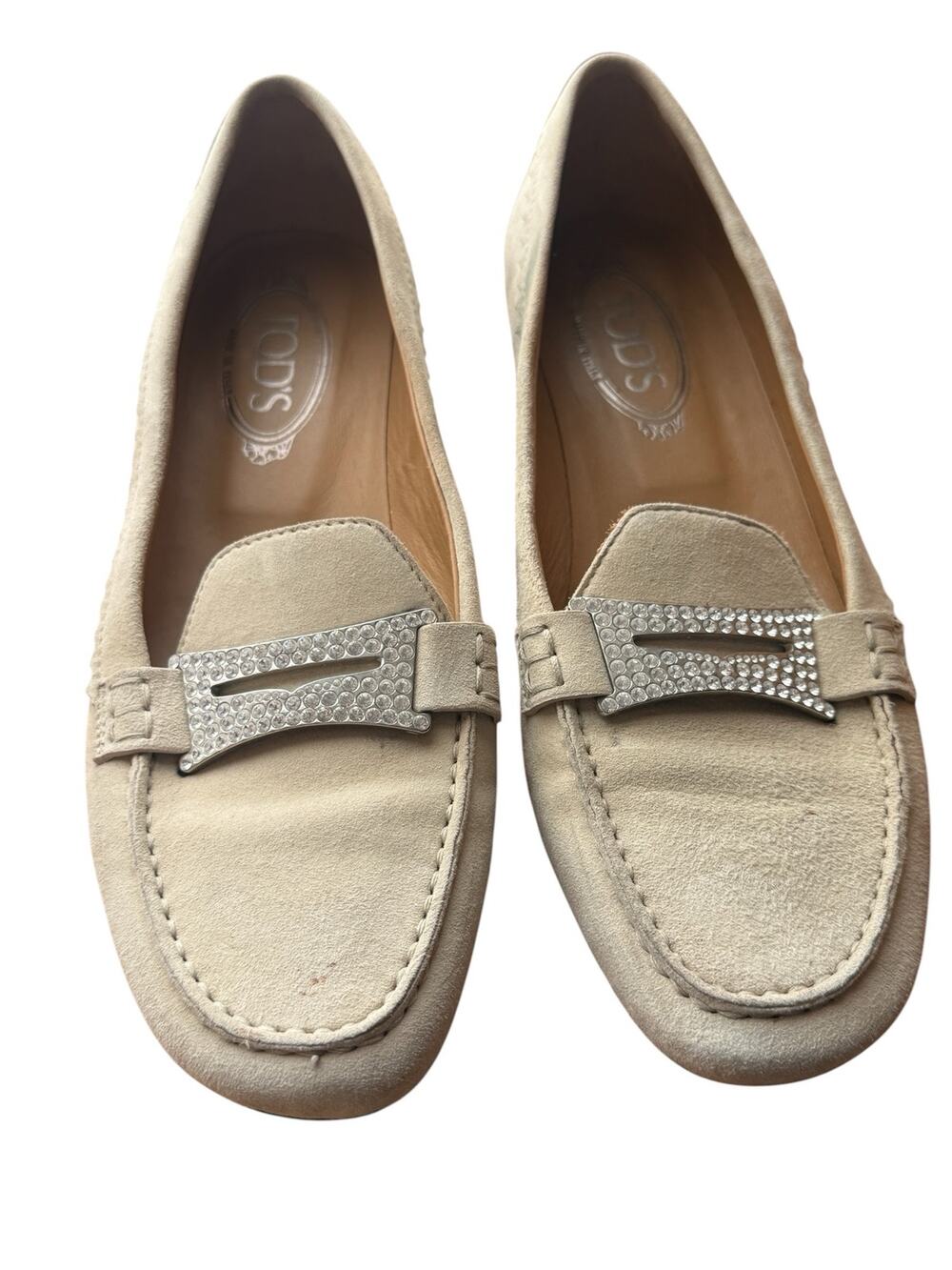 Tod’s Beige/Cream Suede Accent Loafer - 9.5